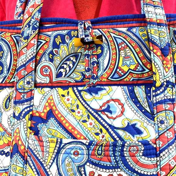 Vera Bradley Marina Paisley Multi Color Large Shoulderbag Tote Quilted Purse - Picture 2 of 10